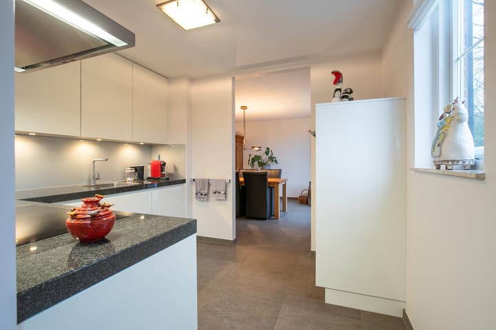 Photo 9 of Eikenlaan 32