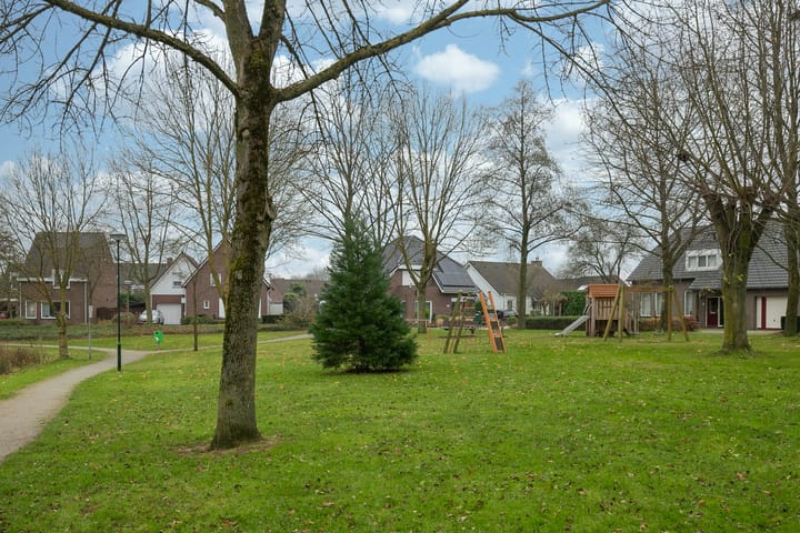 Photo 36 of Eikenlaan 32