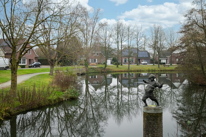 Photo 37 of Eikenlaan 32