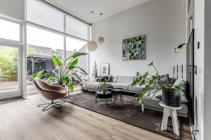 Foto 2 van Strausslaan 35