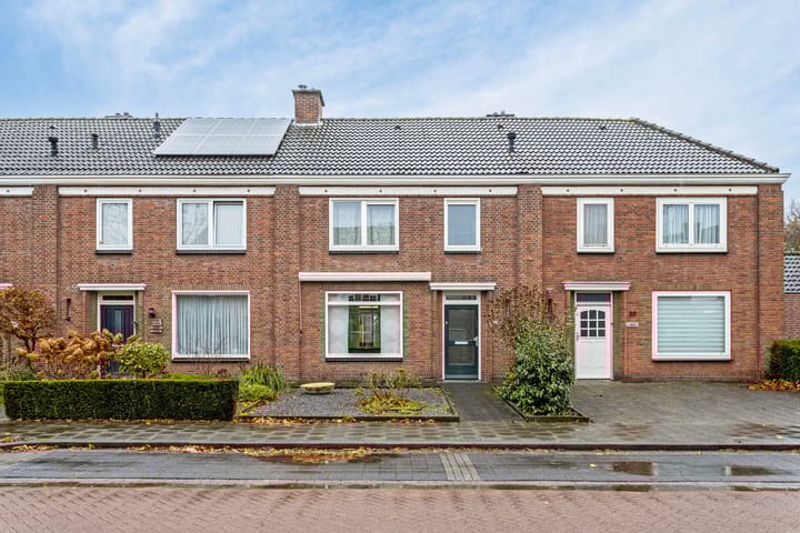 Foto 1 van Mgr. Zwijsenstraat 18