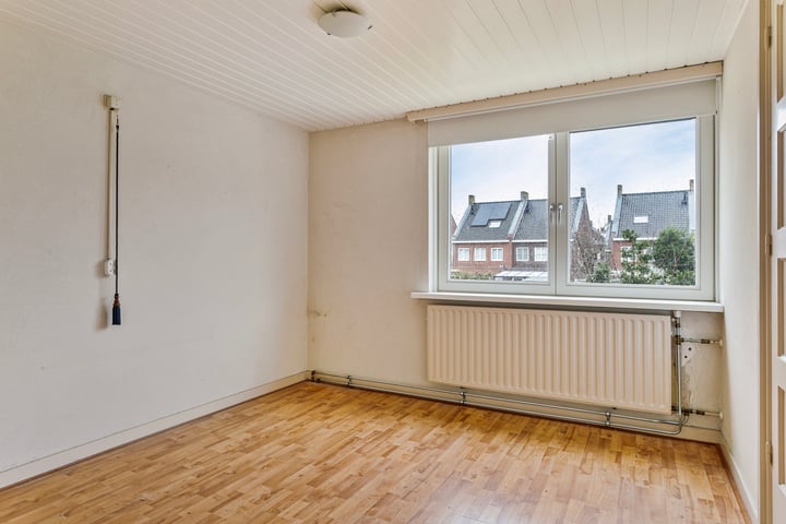 Bekijk foto 17 van Mgr. Zwijsenstraat 18