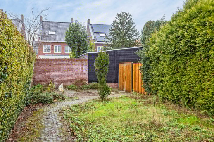 Foto 28 van Mgr. Zwijsenstraat 18