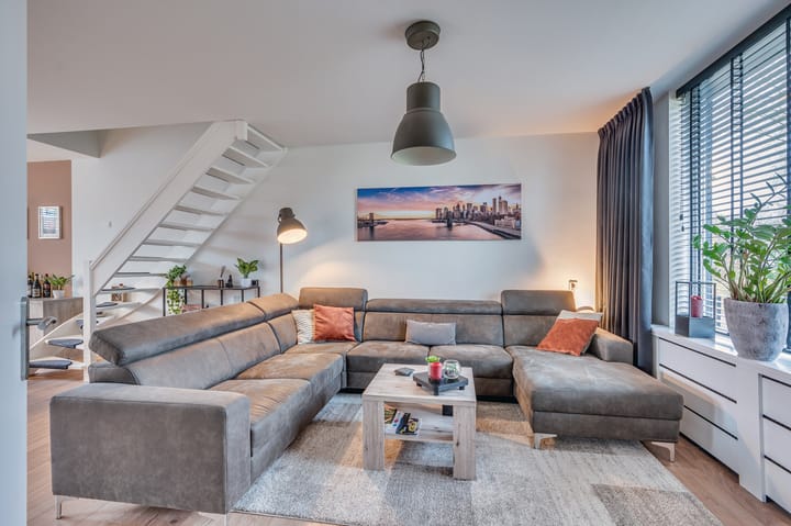 Foto 6 van Racinestraat 50