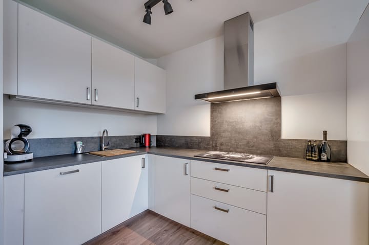 Foto 15 van Racinestraat 50