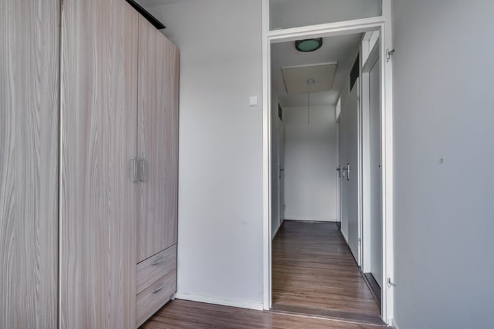 Foto 28 van Racinestraat 50