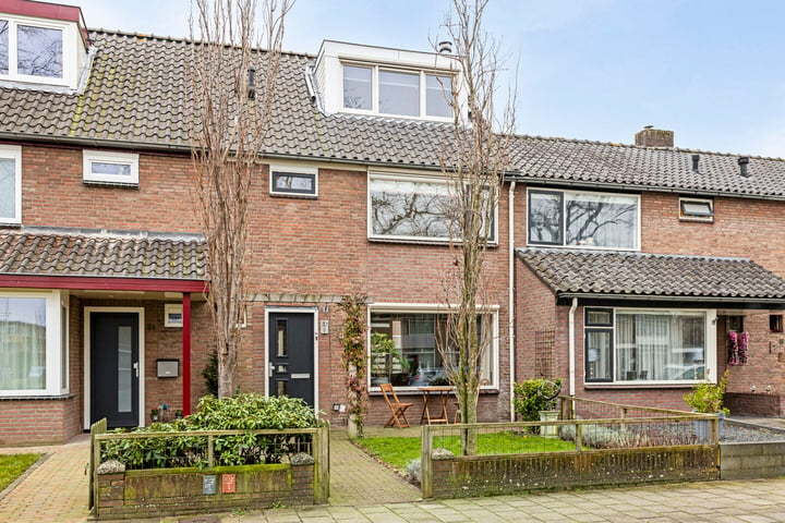 Bekijk foto 2 van Rederijkersstraat 22