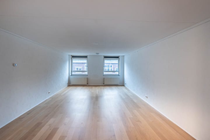 Foto 2 van Raadhuisstraat 11-E