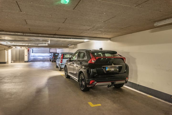 Foto 24 van Raadhuisstraat 11-E