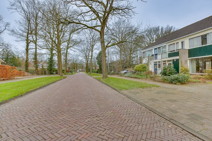 Bekijk foto 37 van Van Lentestraat 60