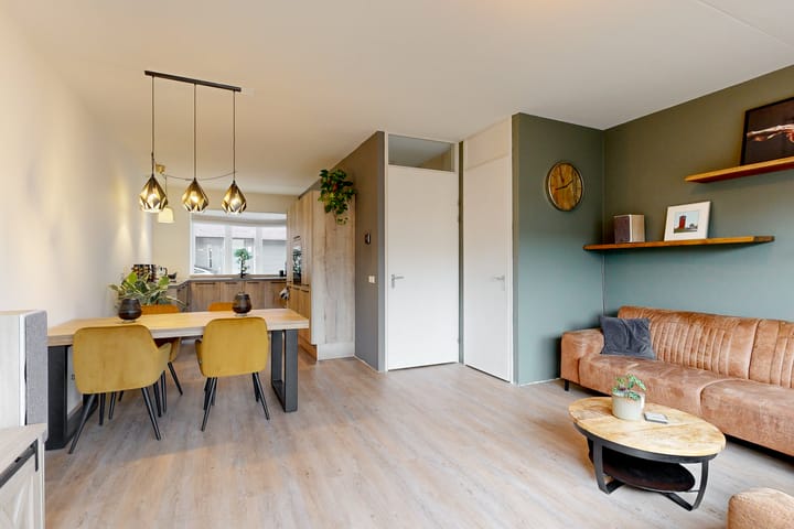 Foto 10 van Blekerstraat 54