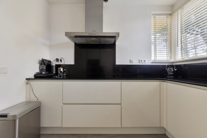 Foto 15 van Malachietstraat 87