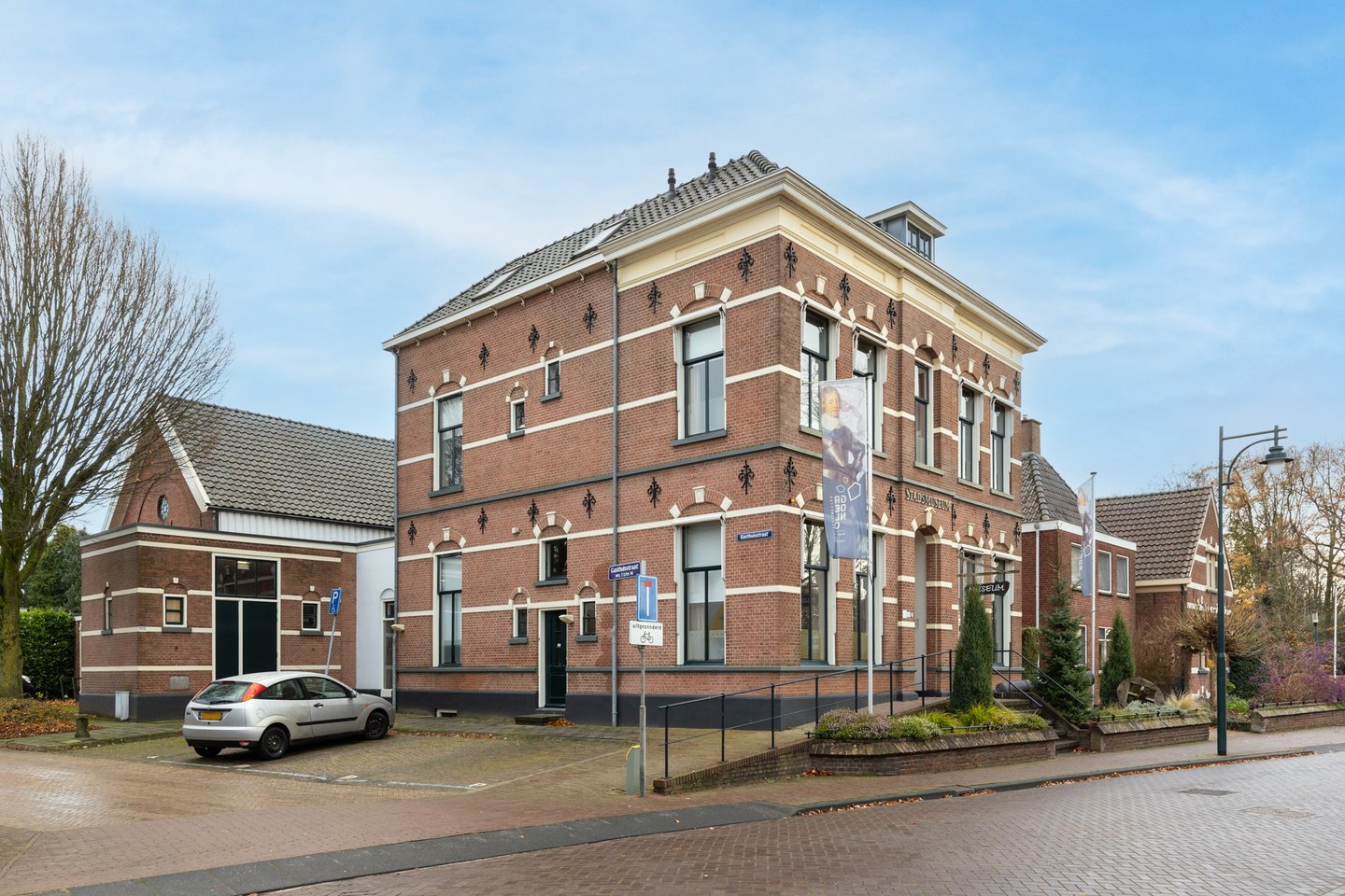 Bekijk foto 4 van Mattelierstraat 33