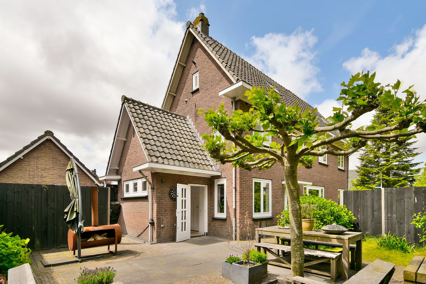 Foto 1 van Manegelaan 20