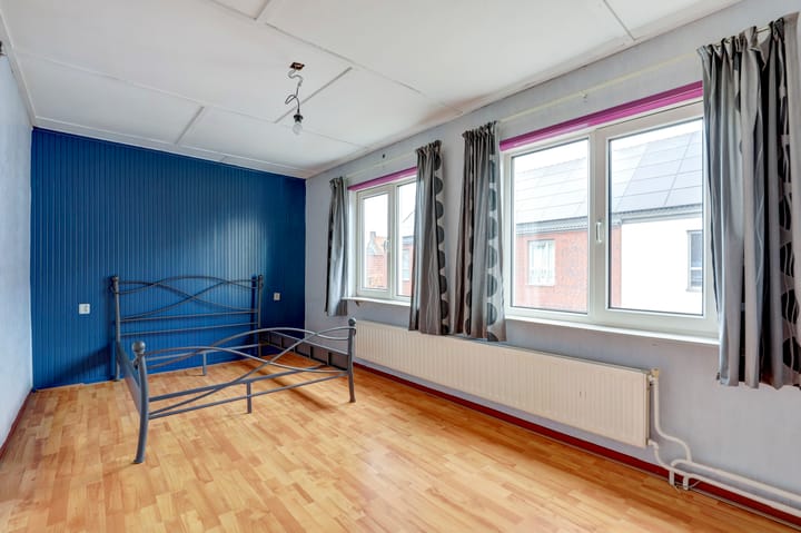 Foto 18 van Holstraat 3