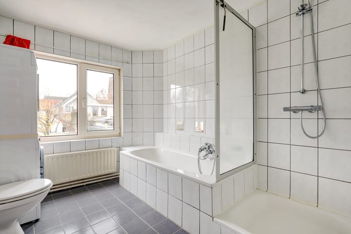 Foto 24 van Holstraat 3