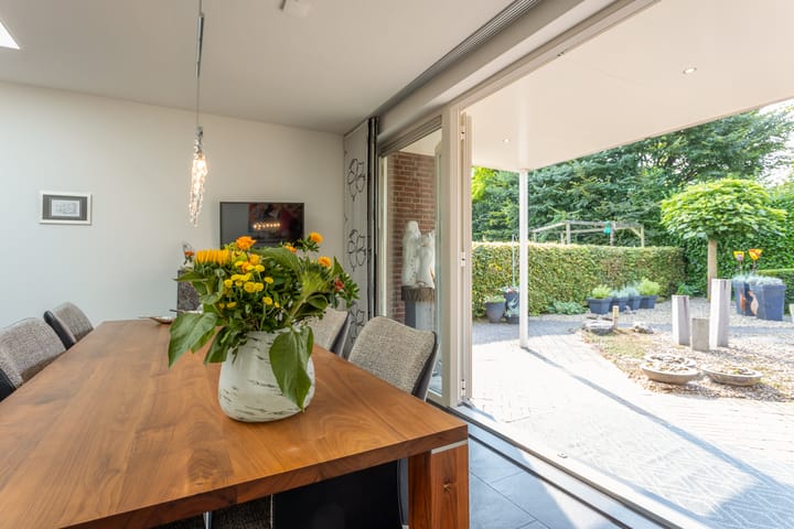 Photo 16 of Marsstraat 54