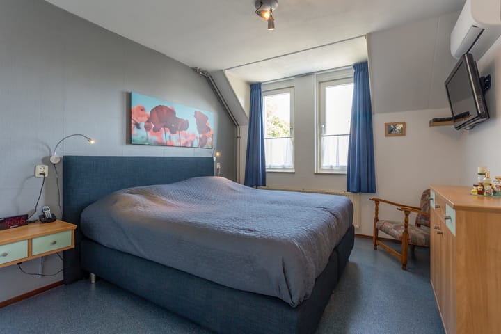 Photo 23 of Marsstraat 54