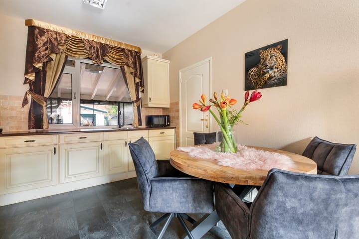 Foto 5 van Vincent van Goghstraat 36