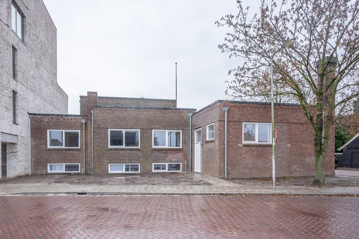 Bekijk foto 1 van Dorpsmatenstraat 54