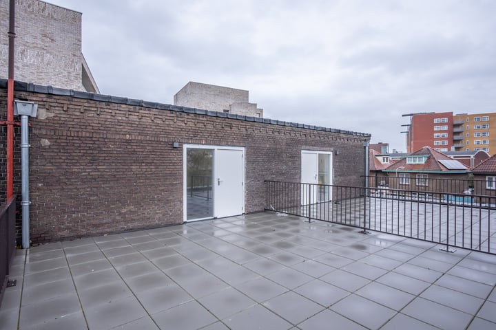 Bekijk foto 41 van Dorpsmatenstraat 54