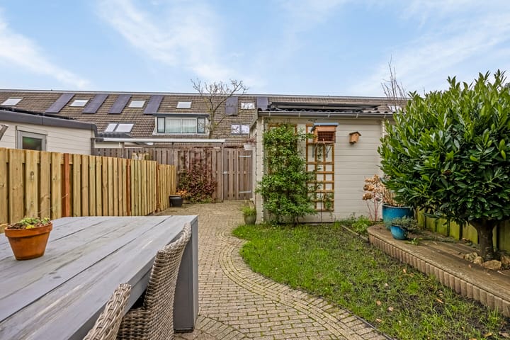 Foto 12 van Saturnus 77