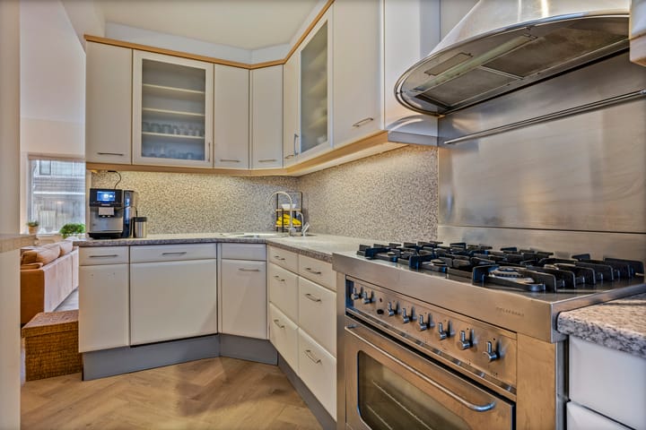 Foto 16 van Saturnus 77