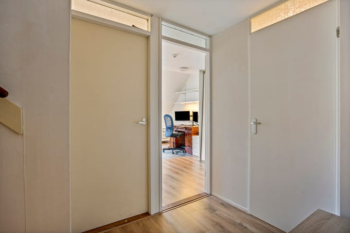 Foto 22 van Saturnus 77