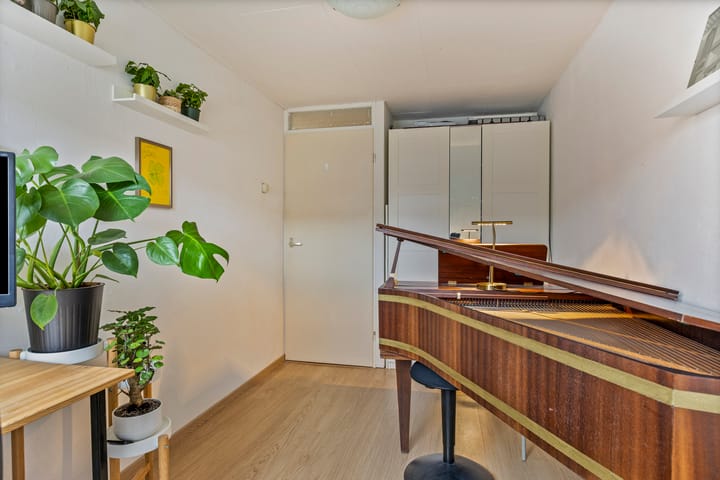 Foto 25 van Saturnus 77