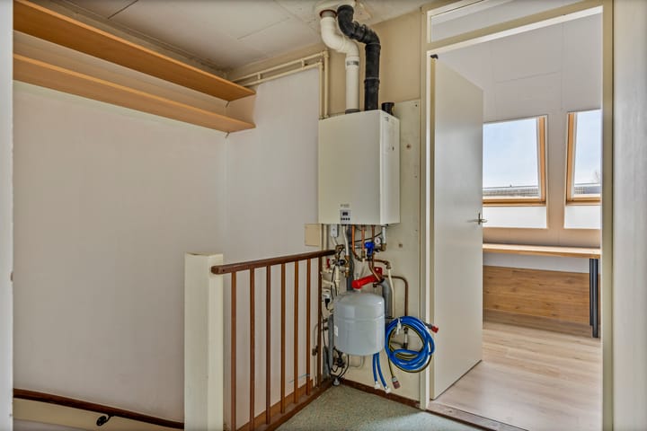 Foto 31 van Saturnus 77