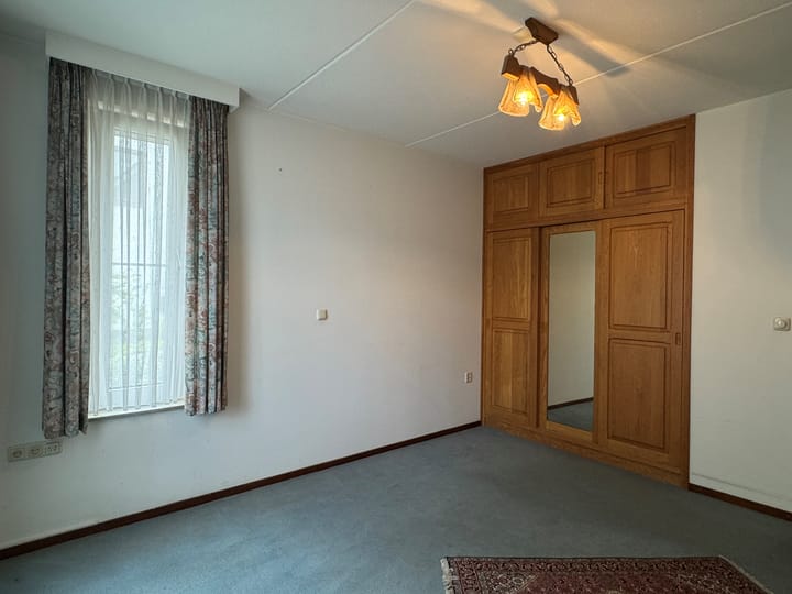 Foto 11 van Roerdompstraat 34