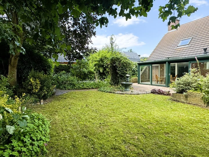 Foto 27 van Roerdompstraat 34