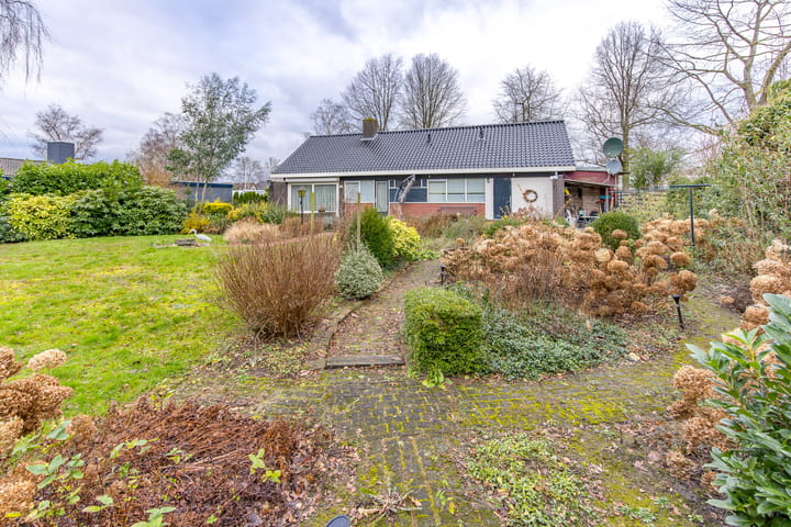 Foto 47 van Bantingstraat 4