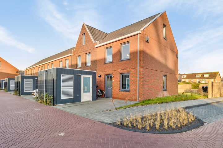 Bekijk foto van Trijntje Keeverstraat 1