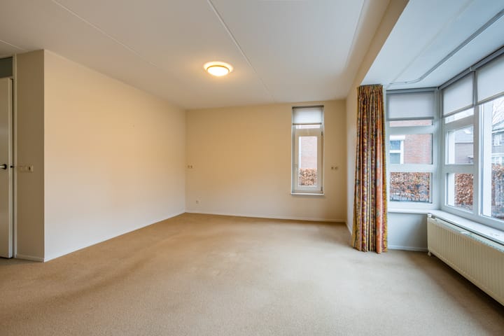 Foto 10 van Brandnetellaan 9