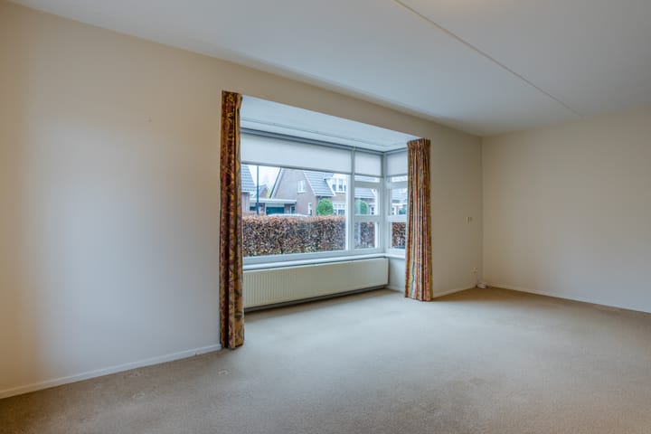 Foto 11 van Brandnetellaan 9