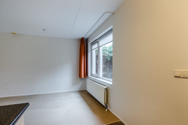 Foto 16 van Brandnetellaan 9