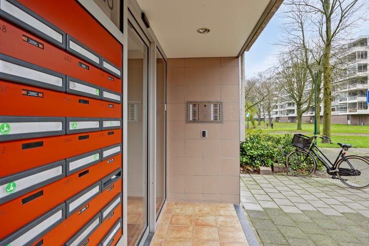 Foto 24 van Veenbesstraat 400