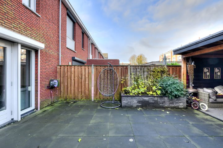 Foto 30 van Ruys de Beerenbrouckplein 8