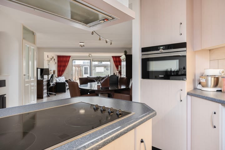 Foto 8 van Midwoldeplein 16