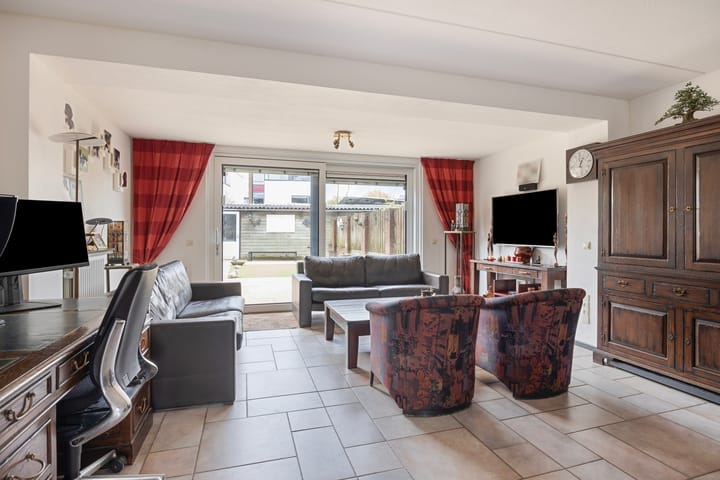 Foto 2 van Midwoldeplein 16