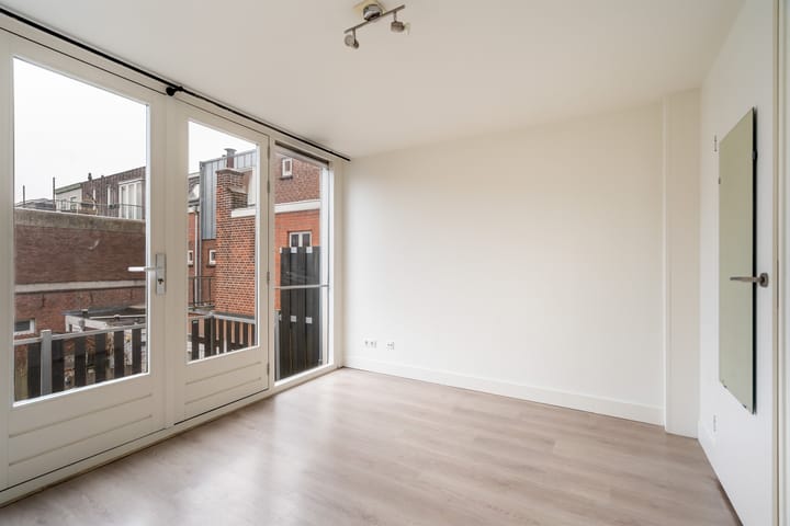 Foto 11 van 1e Spechtstraat 1-G