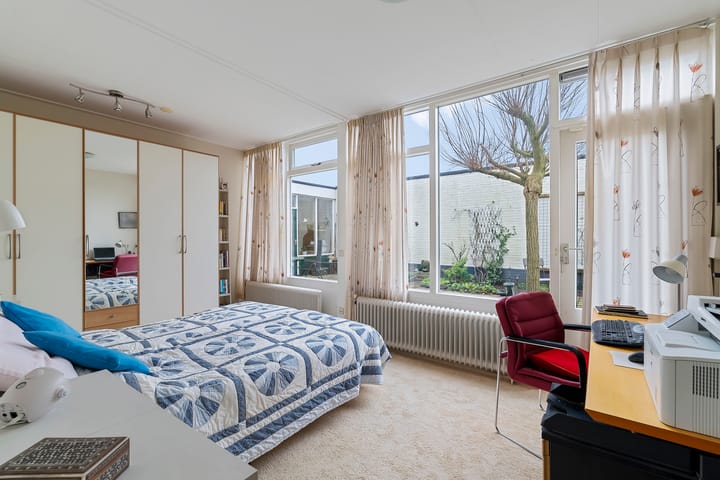 Foto 22 van Anna Bijnsstraat 56