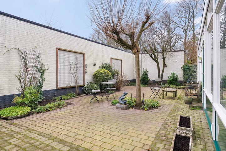 Foto 29 van Anna Bijnsstraat 56