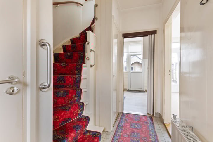 Foto 3 van van Bourlostraat 6