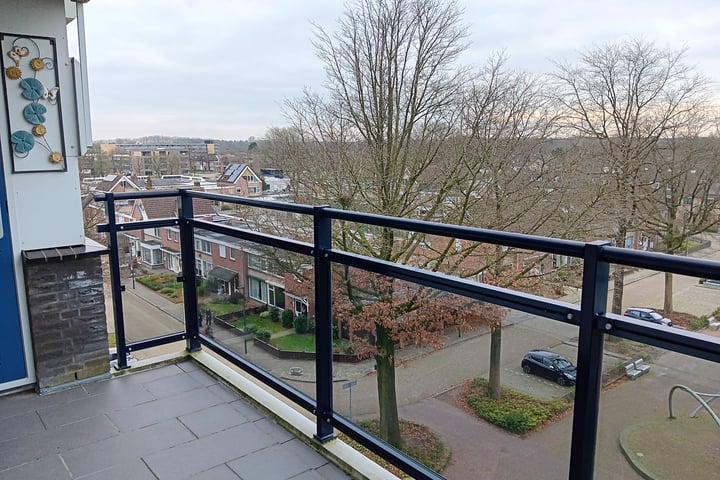 View photo 14 of Frans Halsstraat 54