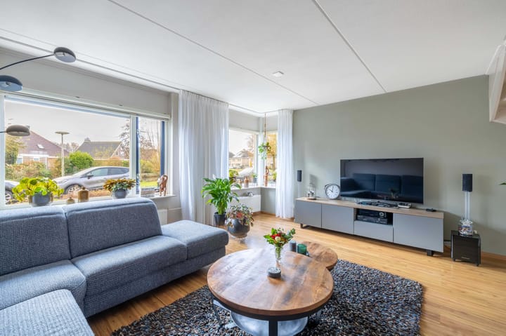 Foto 5 van Baalder 11