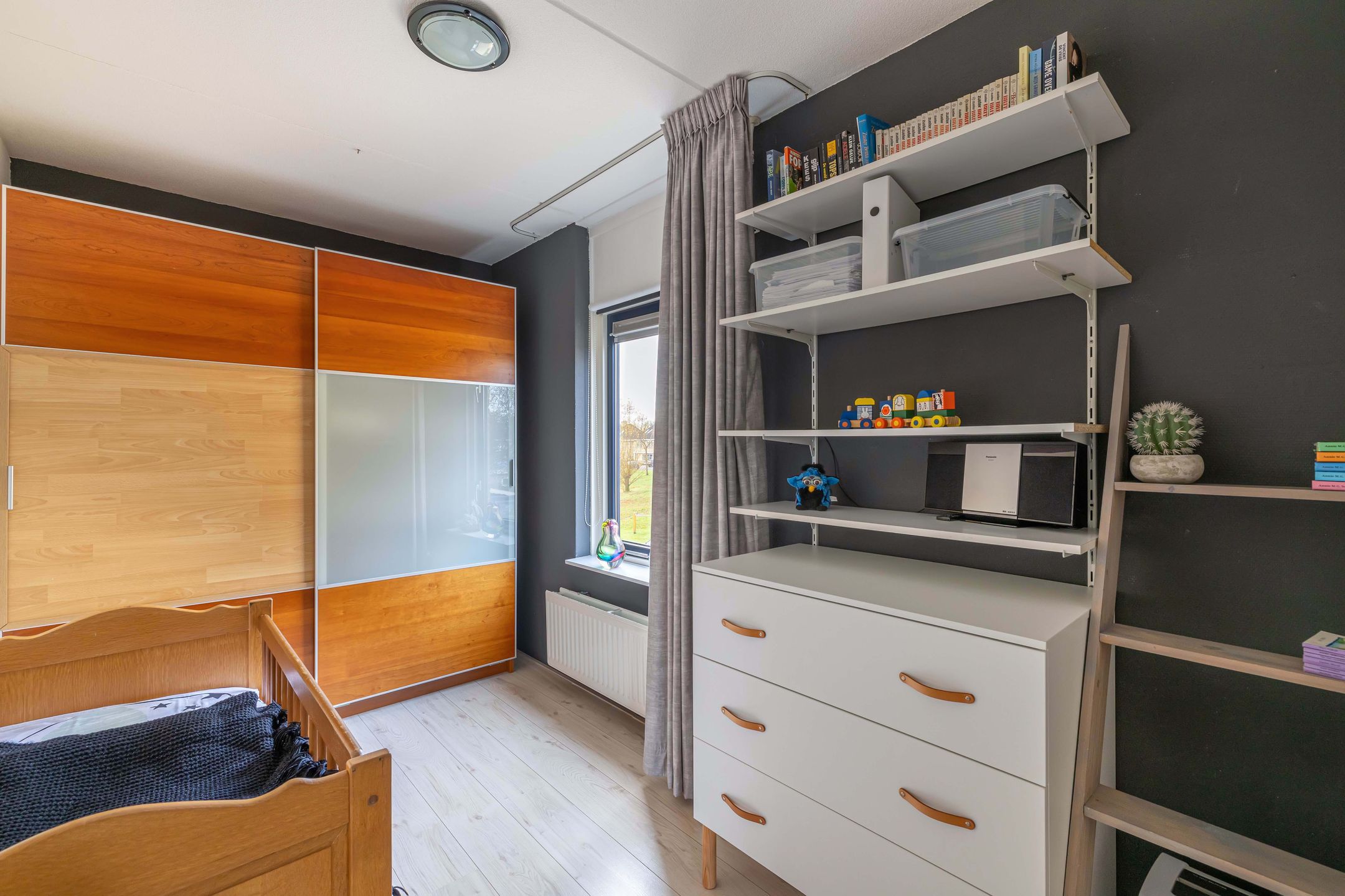 Foto 21 van Baalder 11