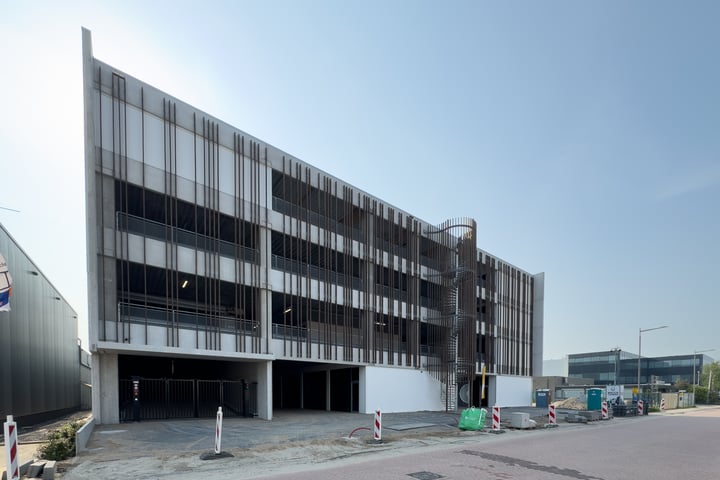 View photo 9 of Industrieweg 69-203