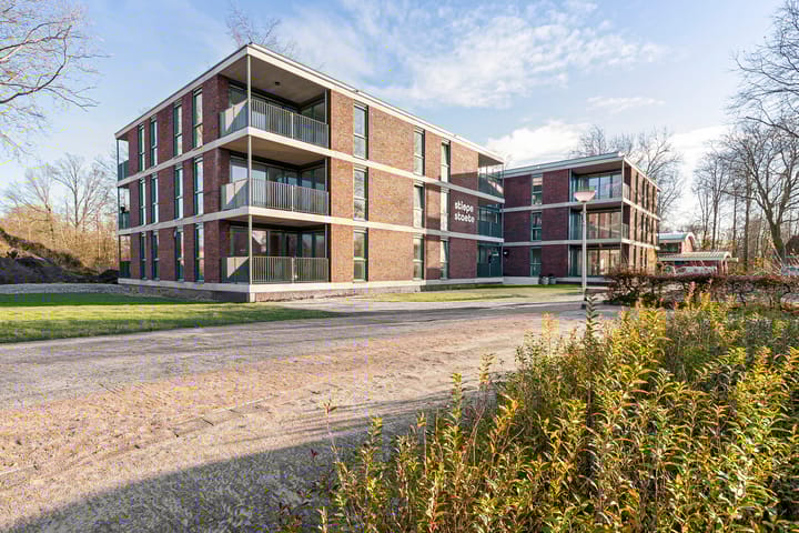 Foto 2 van Venelaan 1-21